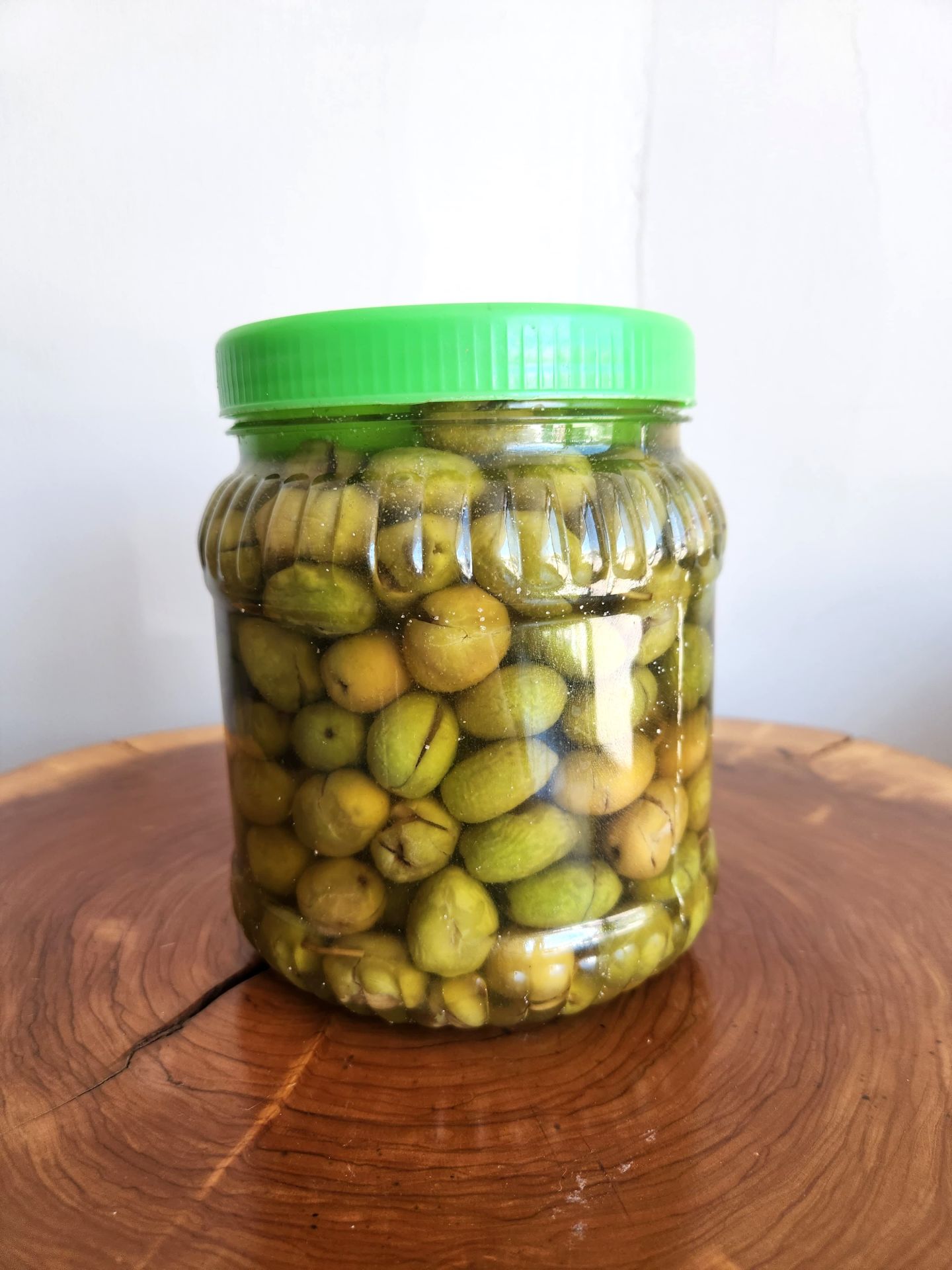 Kırılmış Gemlik Zeytini - 1,300 Gr - Antakya Şubat Kadınları Kooperatifi